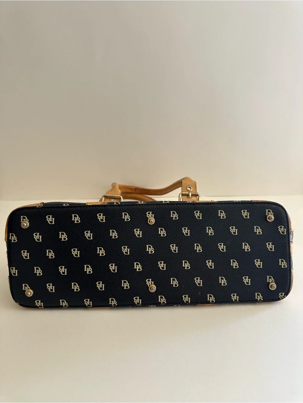 Dooney & Bourke good used